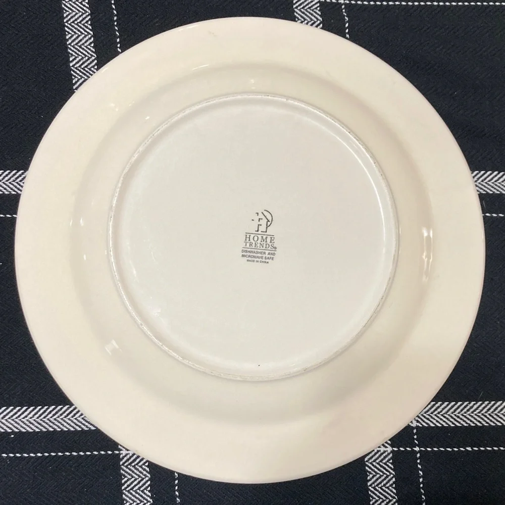 “Natural Expressions” Dinner Plate